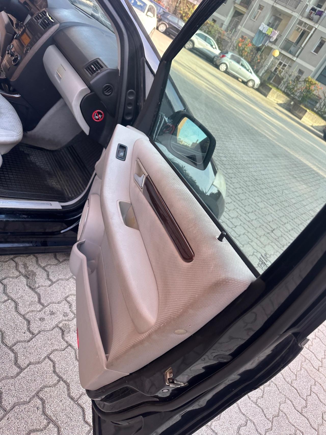 Mercedes-benz A 150 160 AUTOMATIC Elegance