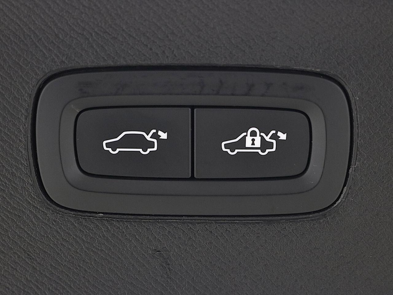 Volvo XC 90 B5 (d) AWD Inscription TETTO APRIBILE