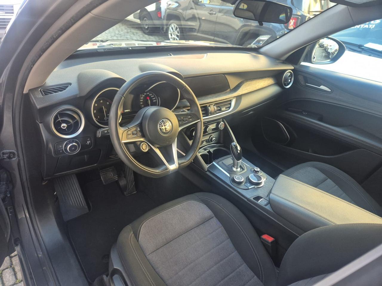Alfa Romeo Stelvio 2.2 Turbodiesel 190 CV AT8 Q4 Executive - CAMBIO AUTOMATICO