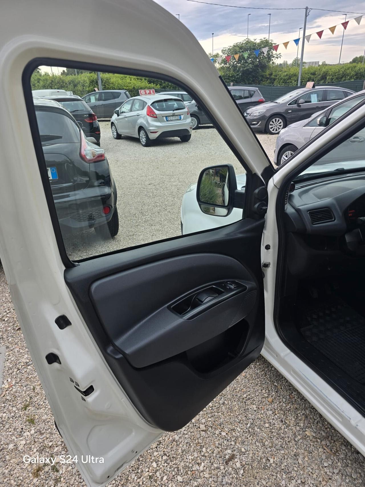 Fiat Doblò 1.6 MJT 105CV 2012 GARANZIA