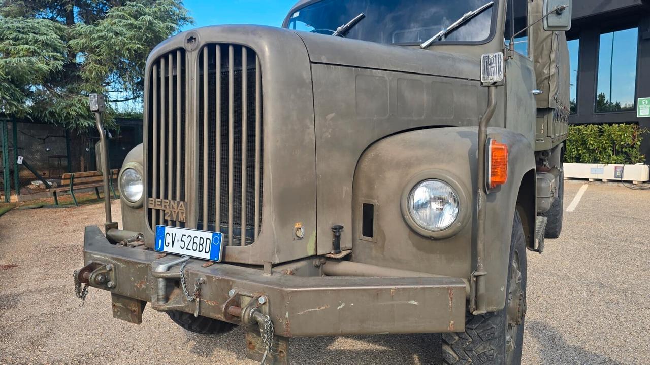 Saurer Berna 1976
