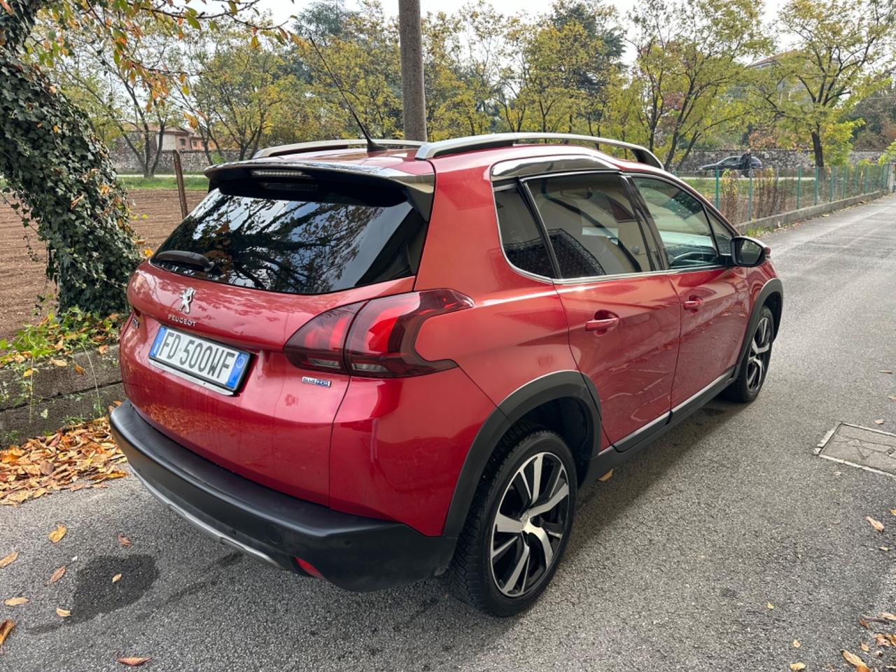 Peugeot 2008 BlueHDi 120 S&S Allure