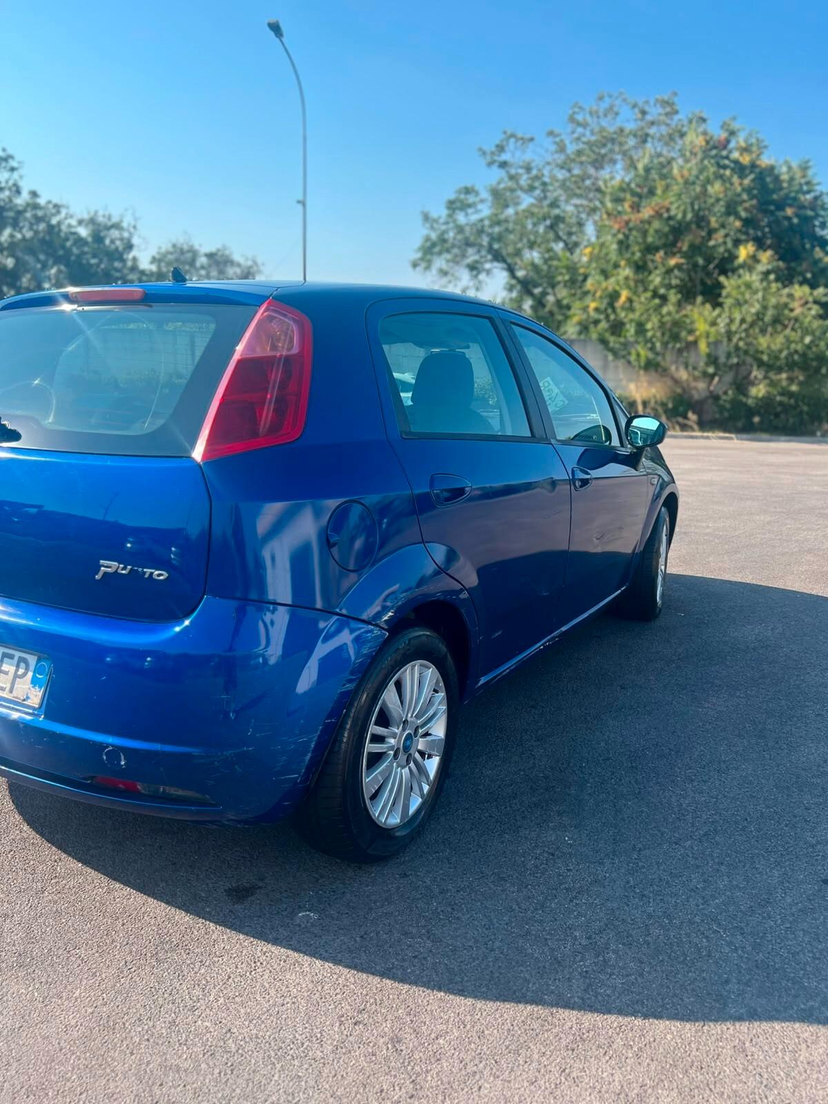Fiat Grande Punto 1.3 MJT 75 CV 5 porte Dynamic
