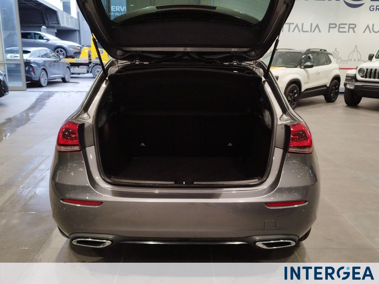 Mercedes-Benz A 180 d Premium auto