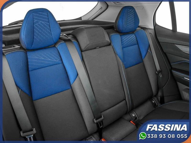 Lynk & Co 01 01 PHEV