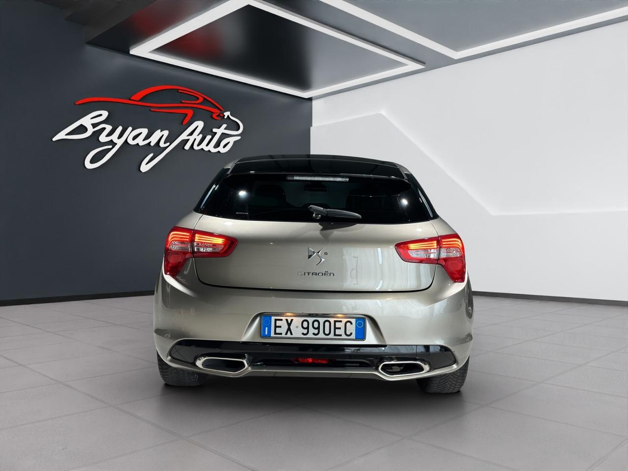 Ds DS5 2.0 HDi 163CV aut. So Chic T.PANOR. AUTO