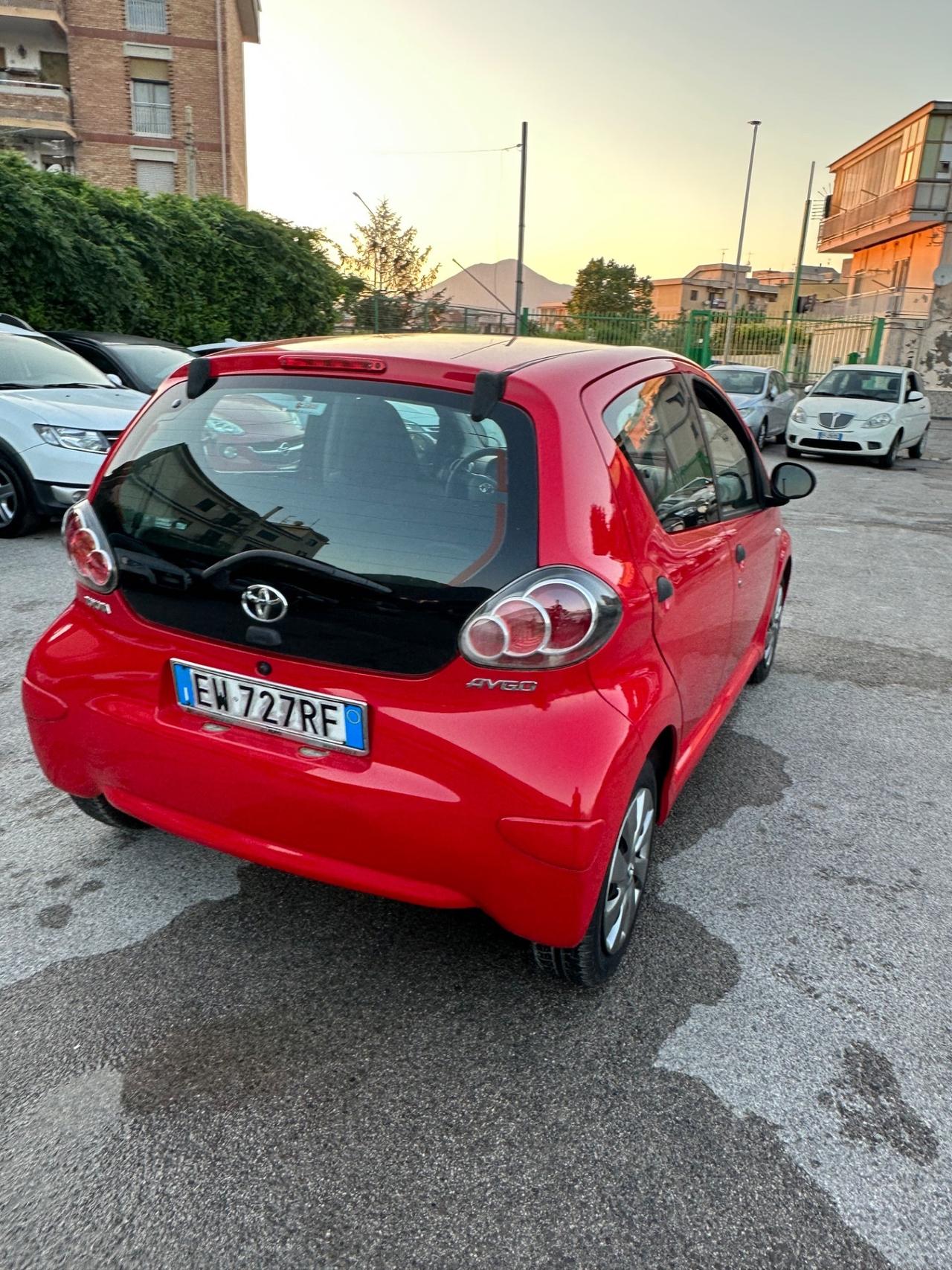 Toyota Aygo 1.0 12V VVT-i 5 porte Cool Soda Connect