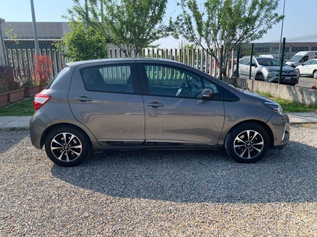 TOYOTA Yaris 1.5 Hybrid 5 porte Active