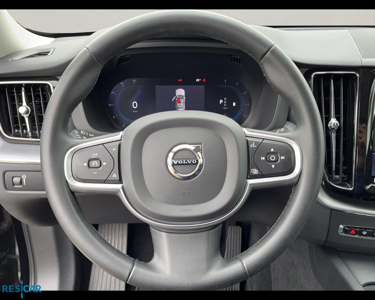 VOLVO XC60 2.0 b4 Core auto