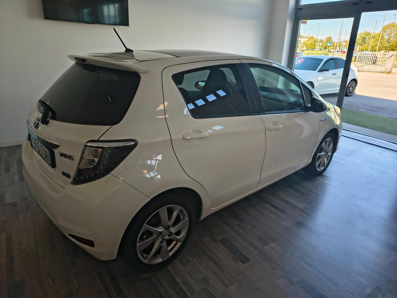 Toyota Yaris HSD 1.5 Hybrid Active 5 porte