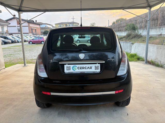 LANCIA Ypsilon 1.3 MJT 75 CV Argento PRIMO PREZZO OK NEOPATENTATI