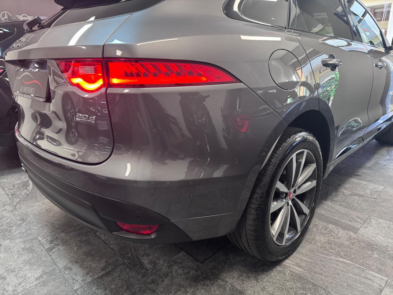 Jaguar F-Pace 2.0 D 180 CV R-Sport Finanziabile