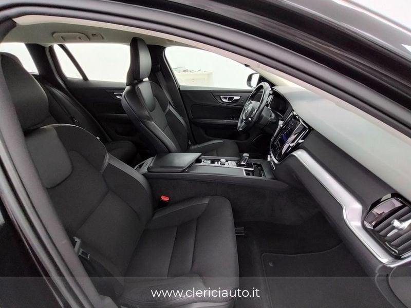 Volvo V60 B4 (d) Geartronic Momentum Business Pro