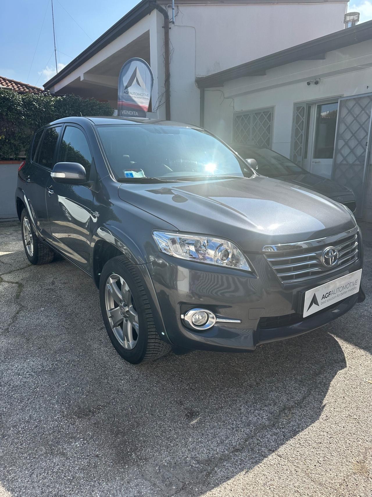 Toyota RAV 4 RAV4 Crossover 2.2 D-Cat A/T 150 CV Executive