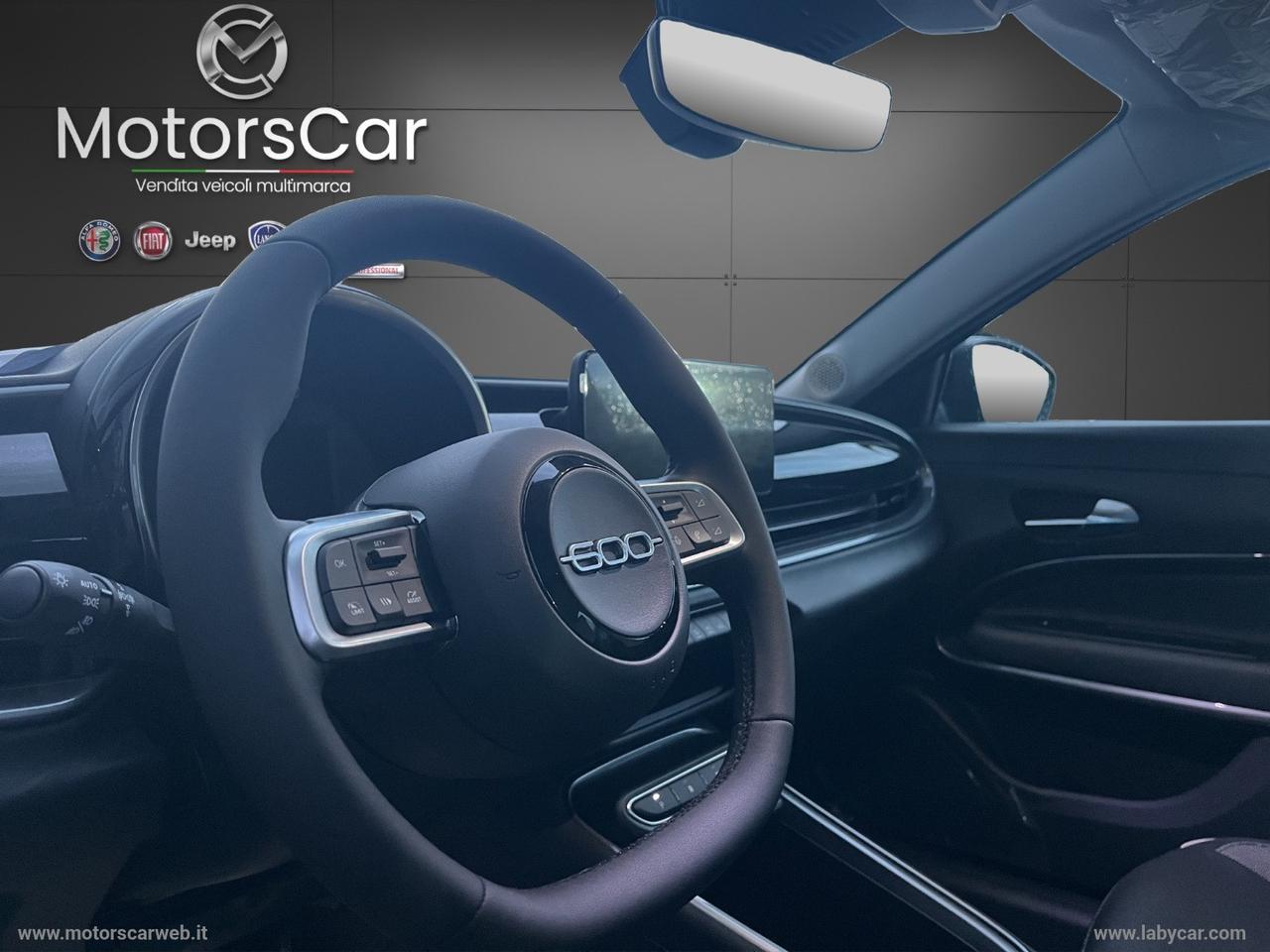 FIAT 600 Hybrid 110 CV DCT MHEV Icon