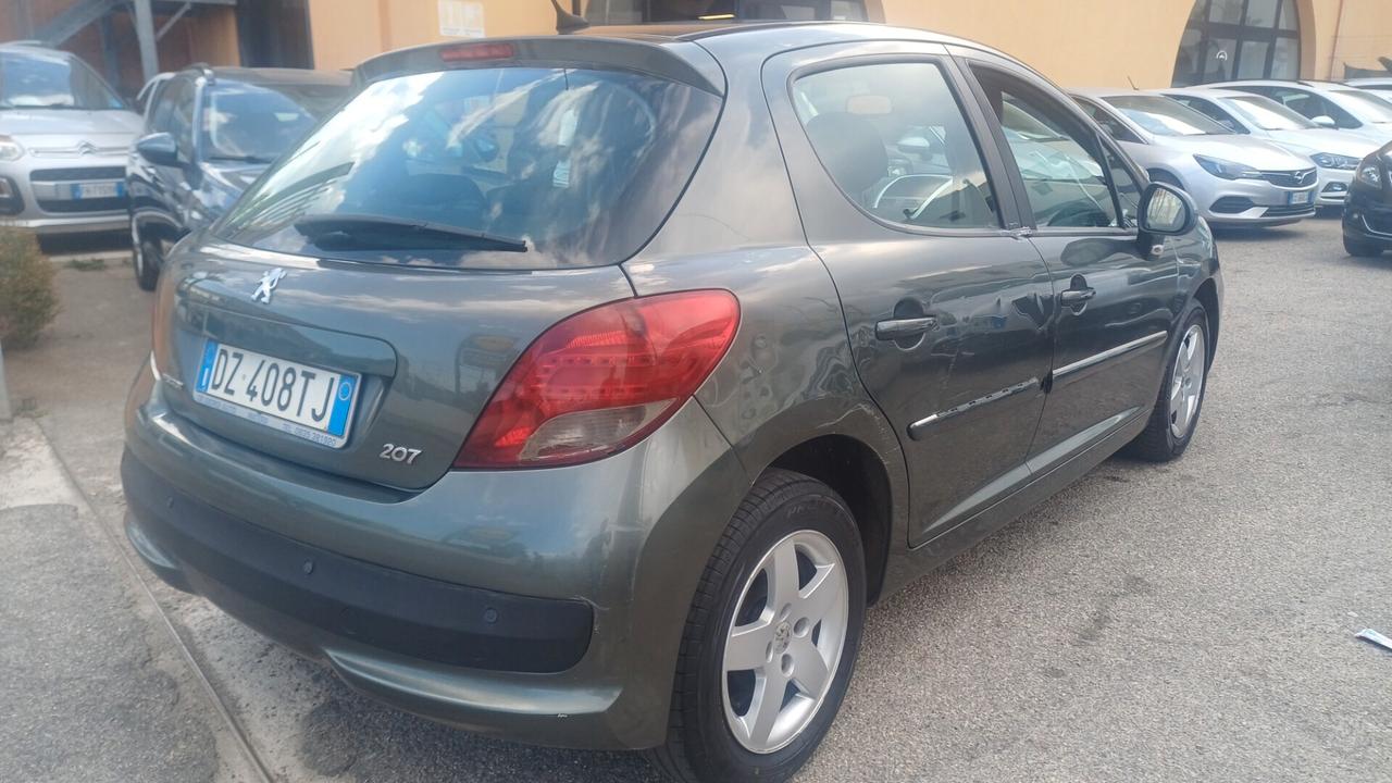 Peugeot 207 1.4 HDi 70CV 5p. Energie Sport