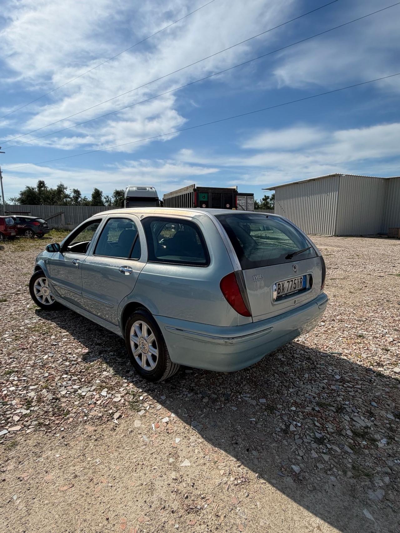 Lancia Lybra 1.9 JTD cat Station Wagon LX