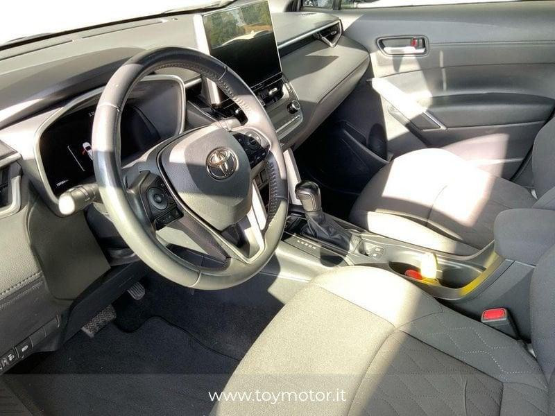 Toyota Corolla Cross 2.0 Hybrid 197 CV E-CVT Trend