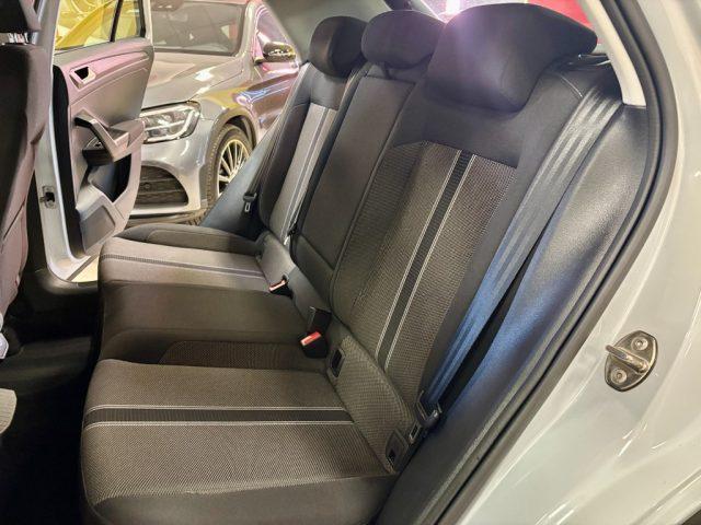 VOLKSWAGEN T-Roc 1.5 TSI ACT DSG UNICO PROP. - SERVICE CERTIFICATI