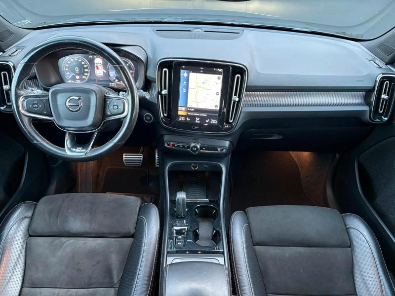 Volvo XC40 2.0 d3 150 CV R-design 4X4