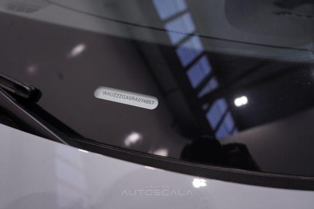 AUDI Q2 30 TDI 116cv S Line Edition Identity Black