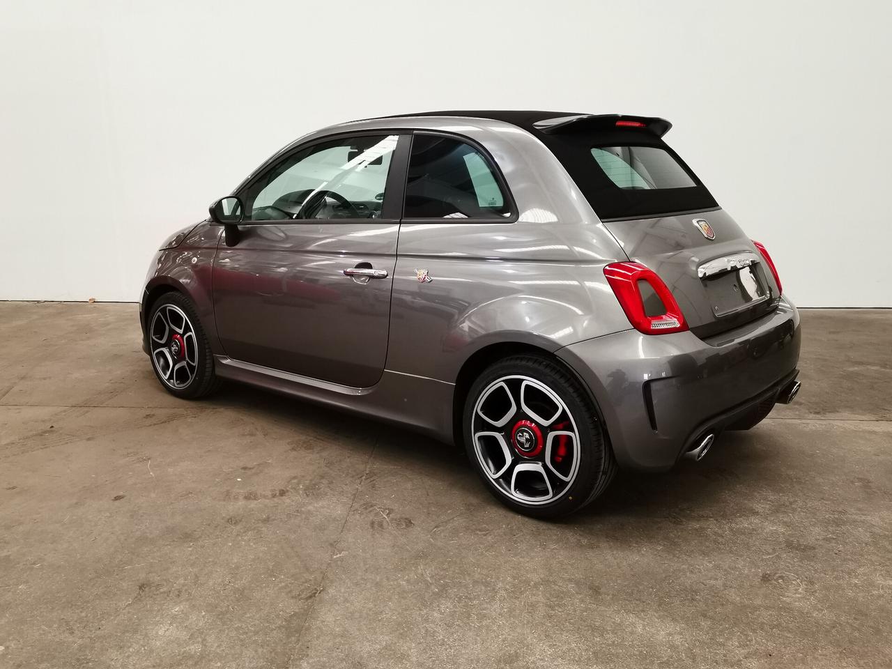 Abarth 500 C 1.4 Turbo T-Jet MTA Allestimento Custom