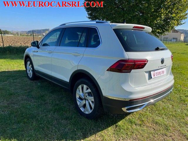 VOLKSWAGEN Tiguan 2.0 TDI 200 CV SCR DSG 4MOTION Elegance