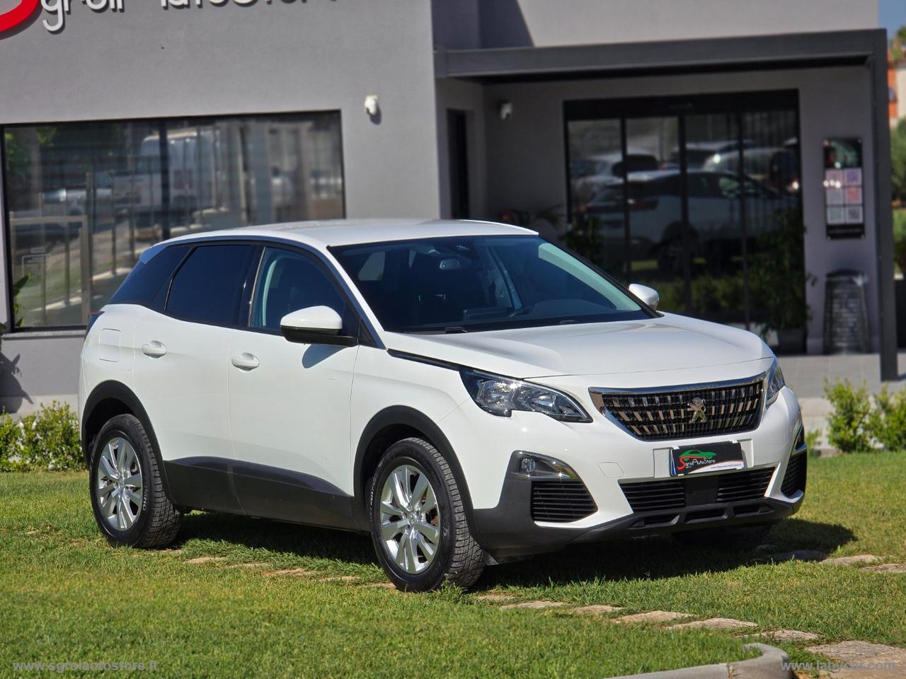 PEUGEOT 3008 BlueHDi 130 S&S EAT8 Business