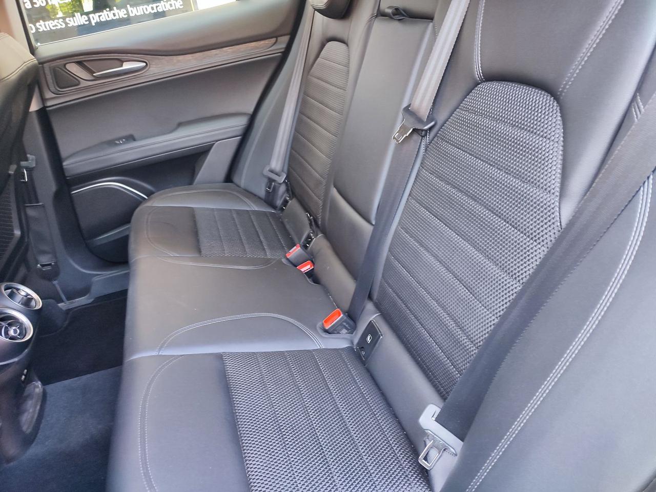 Alfa Romeo Stelvio 2.2 Executive Q4 210cv Auto #6308
