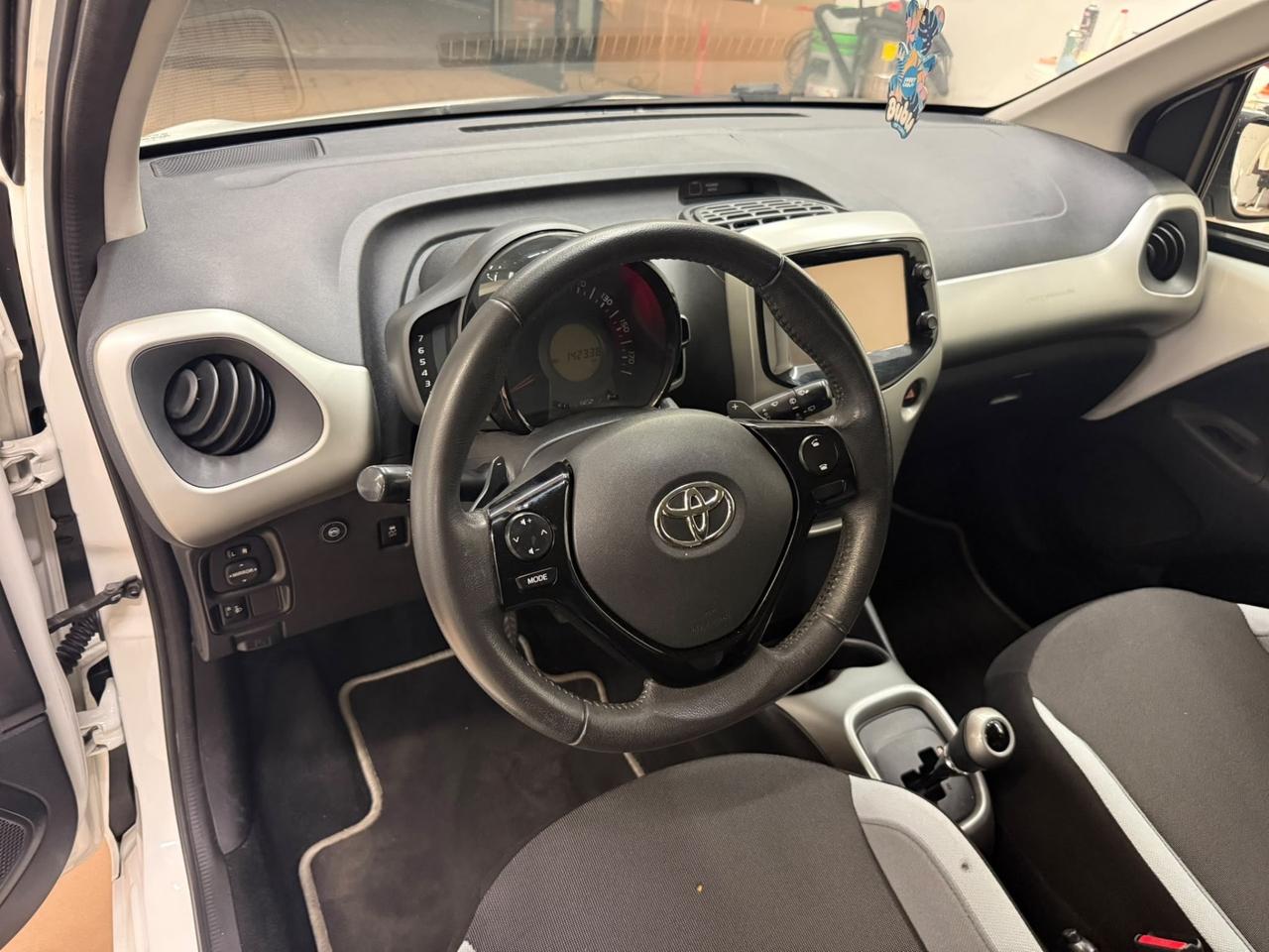 Toyota Aygo 1.0 GPL VVT-I 69 CV 5P X-WAVE MMT AUTOMATICA