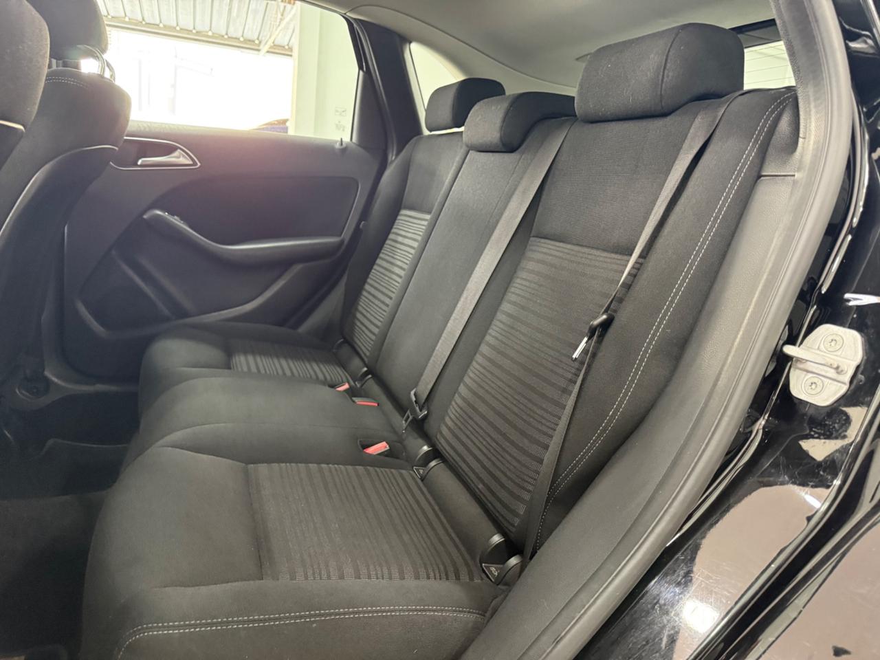 Mercedes classe B 180 full optional 2012