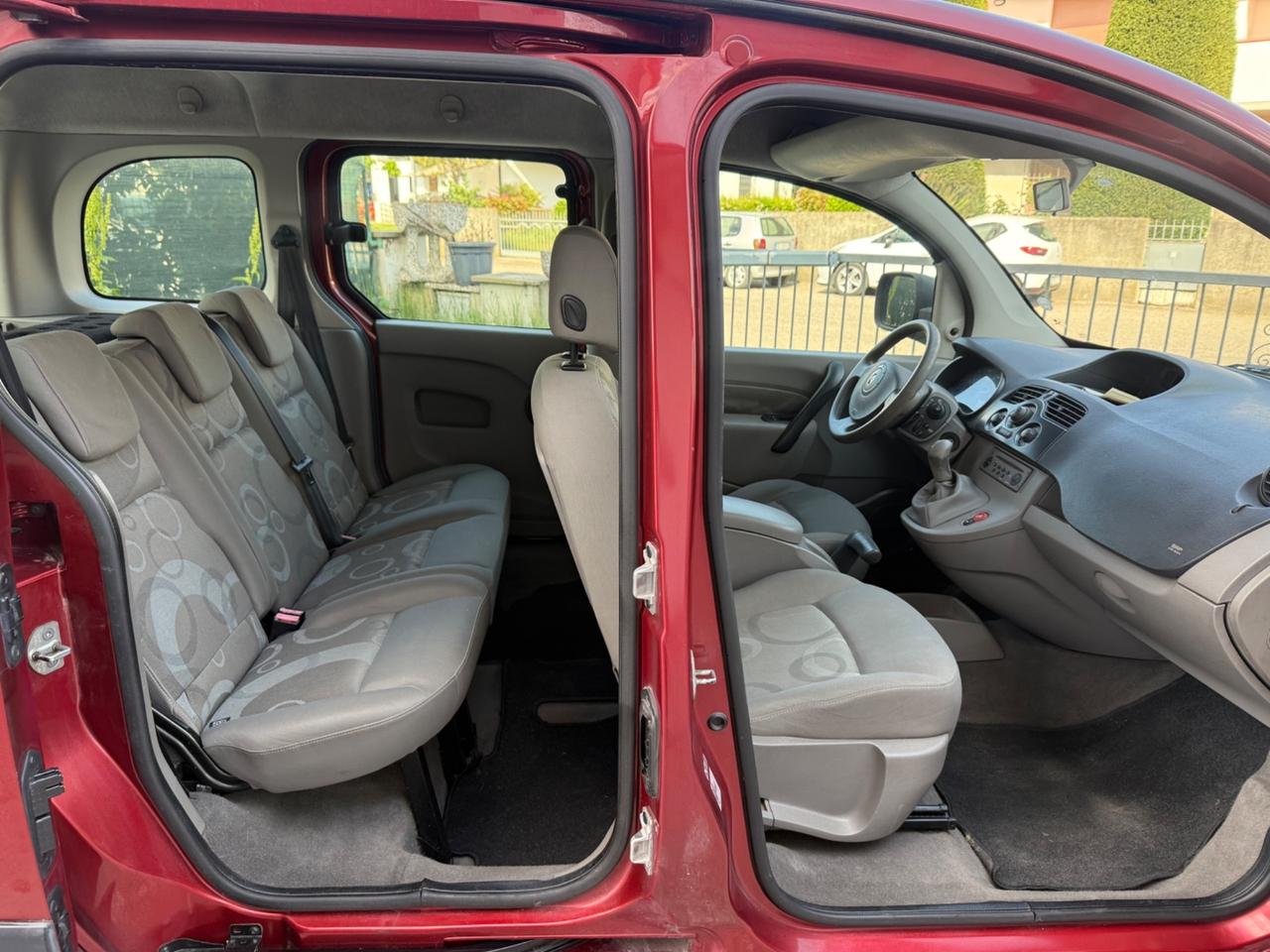 Renault Kangoo 1.5 dCi 85CV 5 POSTI POCHI KM