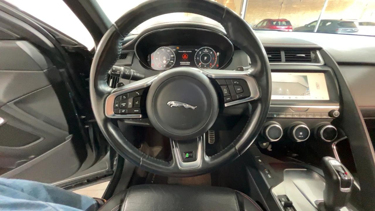Jaguar E-Pace 2.0D 150 CV R-Dynamic S