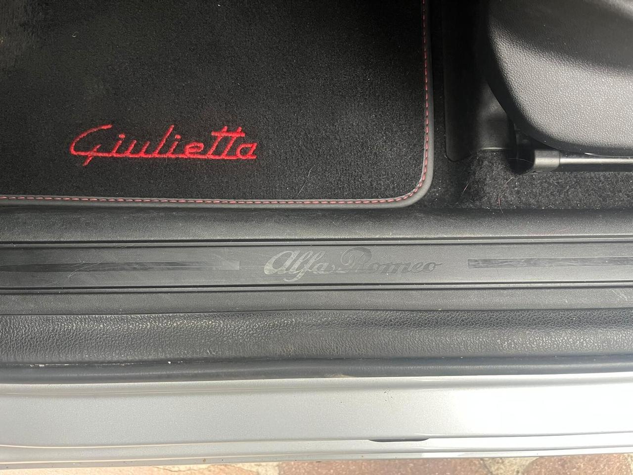 Alfa Romeo Giulietta 1.6 JTDm-2 105 CV Progression