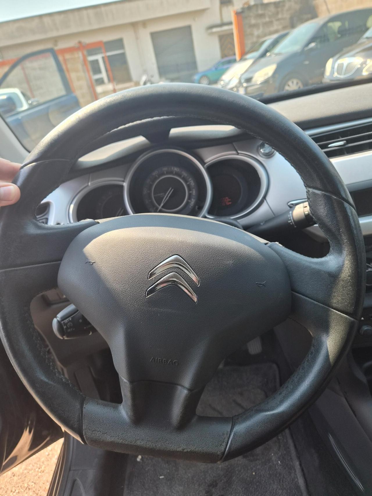 Citroen C3 1.1 Exclusive UNIPRO TETTO PANORAMICO 89MILAKM