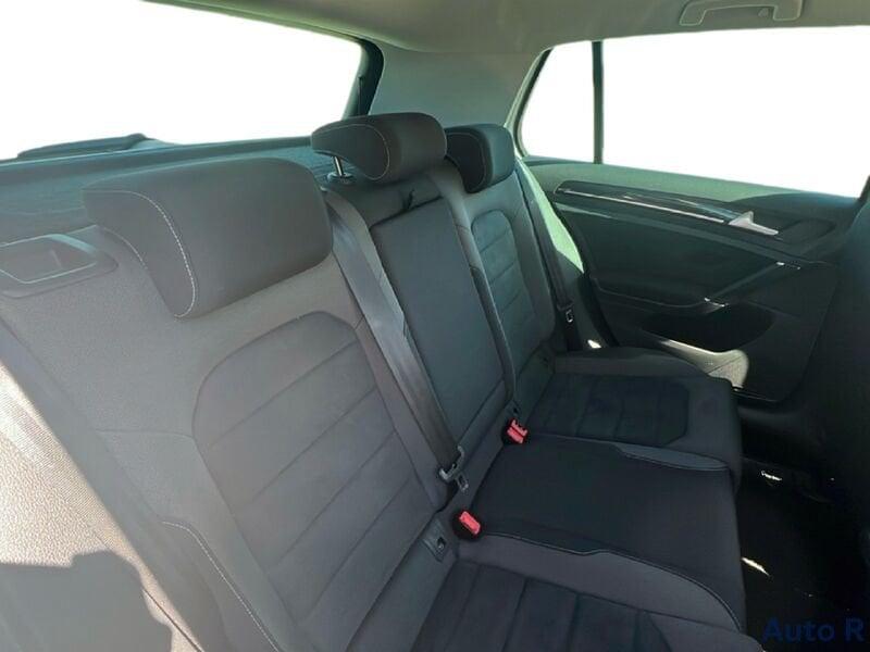 Volkswagen Golf 1.5 TGI Executive BMT DSG