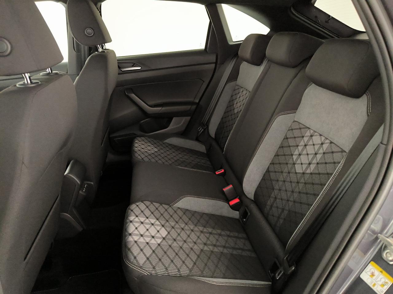Volkswagen Taigo 1.0 tsi r-line plus 115cv