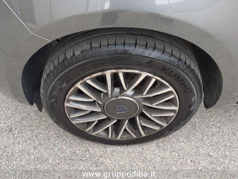 Lancia Ypsilon III 2021 1.0 firefly hybrid Gold Plus s&s 70cv 5p.t