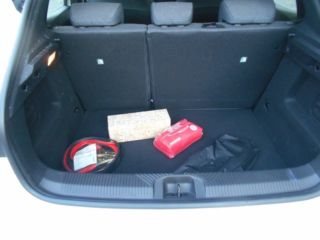 Renault Clio 1.8 full hybrid E-Tech Evolution Auto