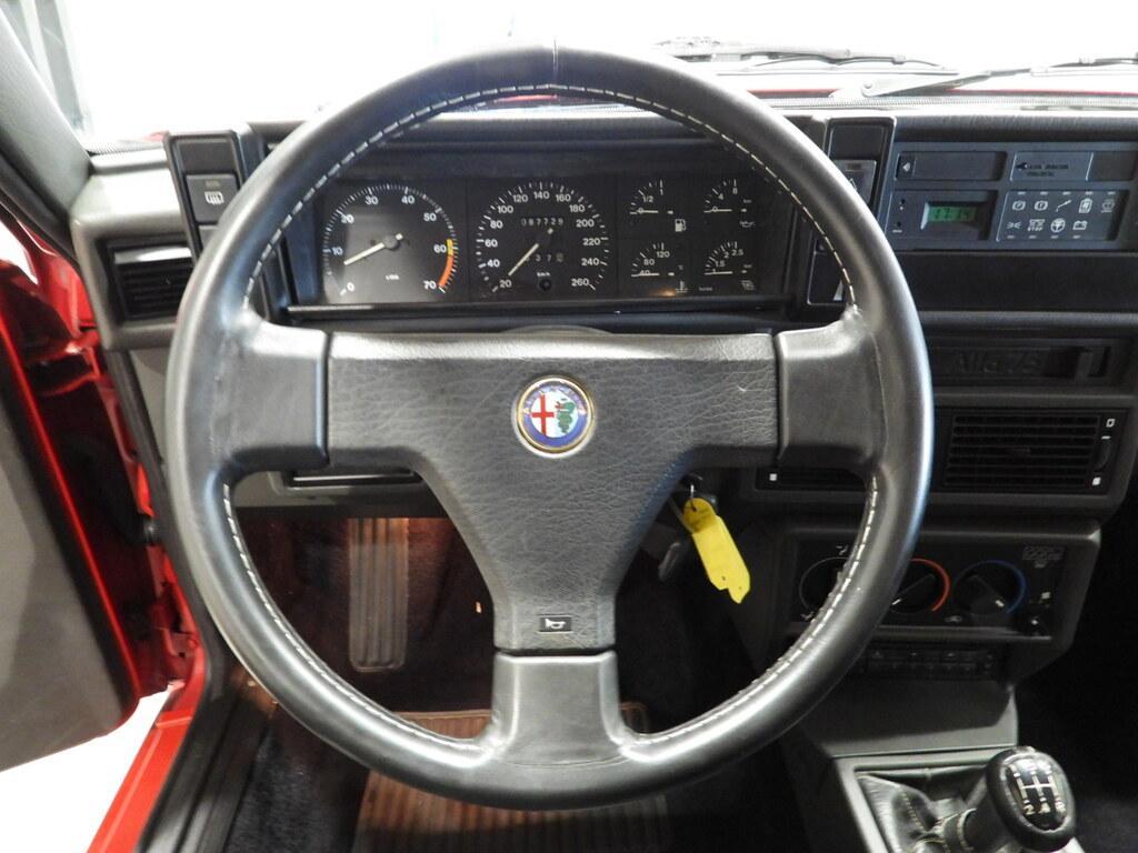 Alfa Romeo 75 1.8 Turbo Quadrifoglio Verde