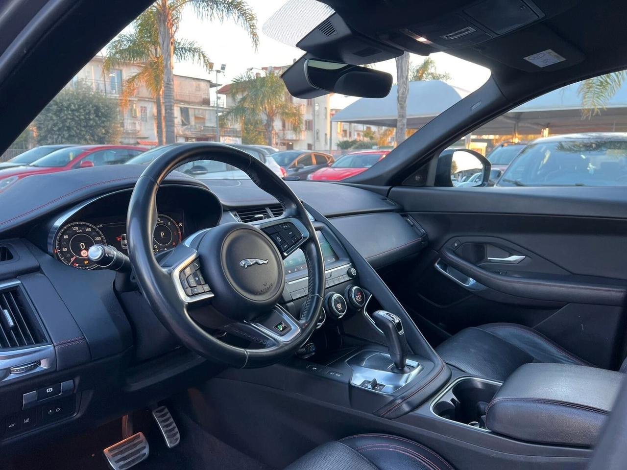 Jaguar E-Pace 2.0D 150 CV R-Dynamic