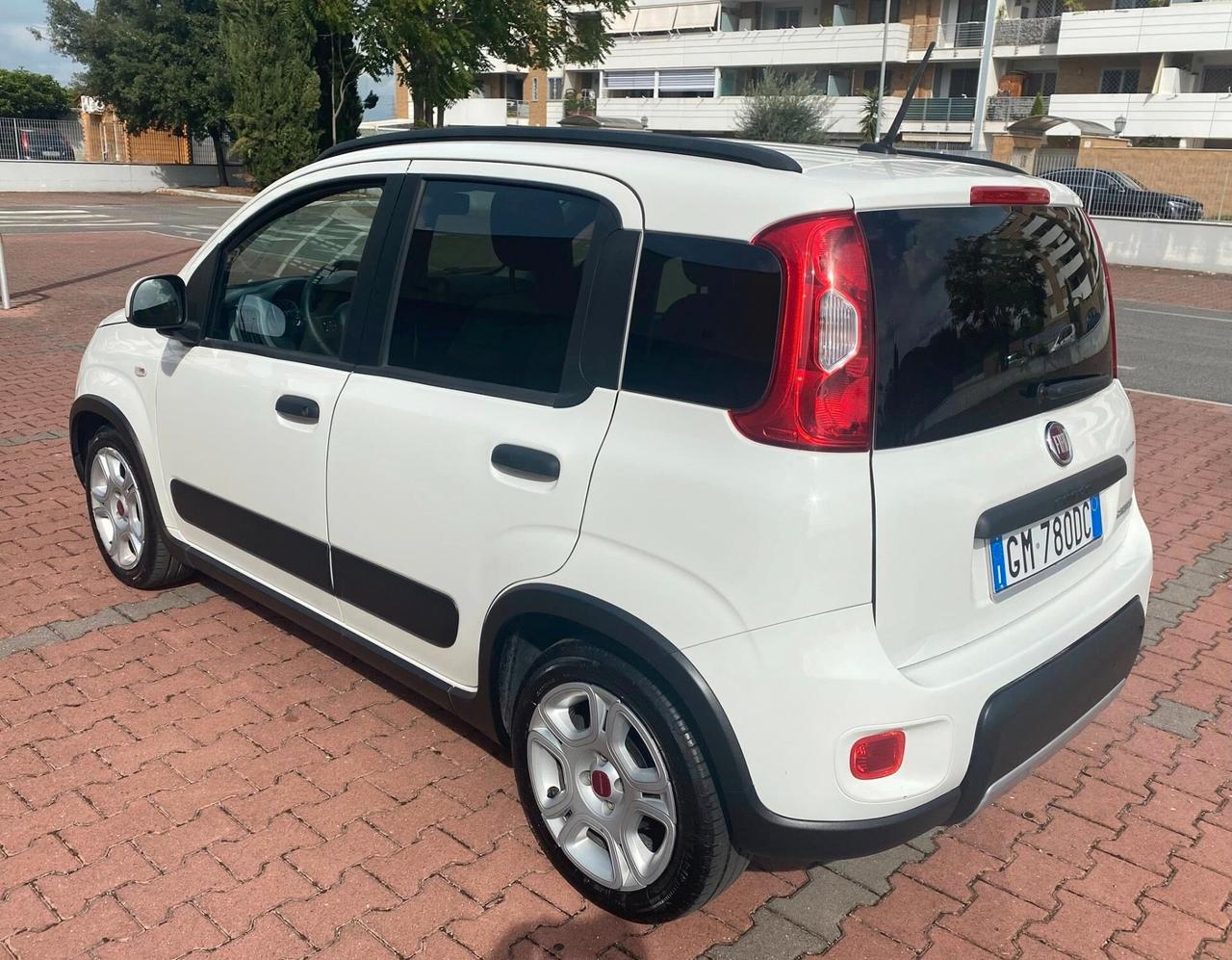 FIAT PANDA HYBRID 1.0cc IDONEA OK NEO PATENTATI