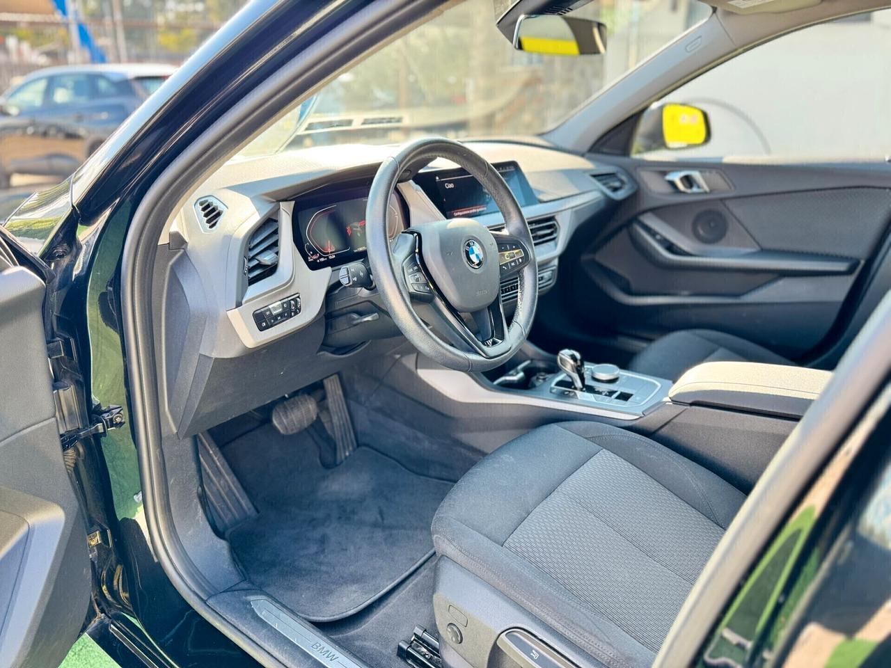 Bmw serie 118d 150cv anno02/2023 Permute Garanzia Finanziamenti