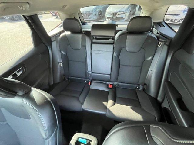 VOLVO XC60 D4 AWD Business Plus