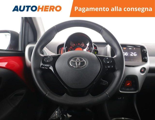 TOYOTA Aygo 1.0 VVT-i 69 CV 5 porte x-cool TSS