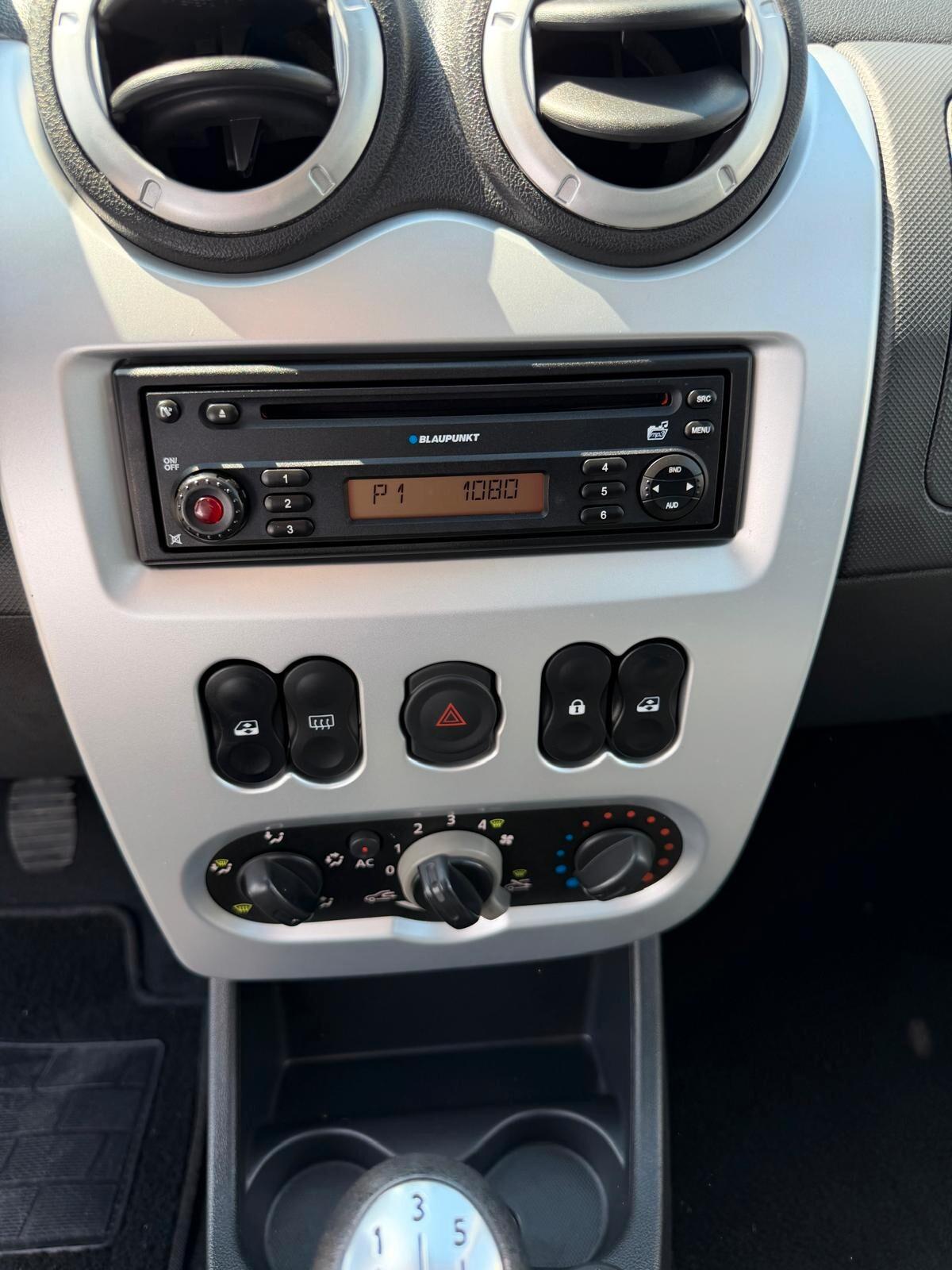 Dacia Sandero 1.4 8V GPL Lauréate-03/2010