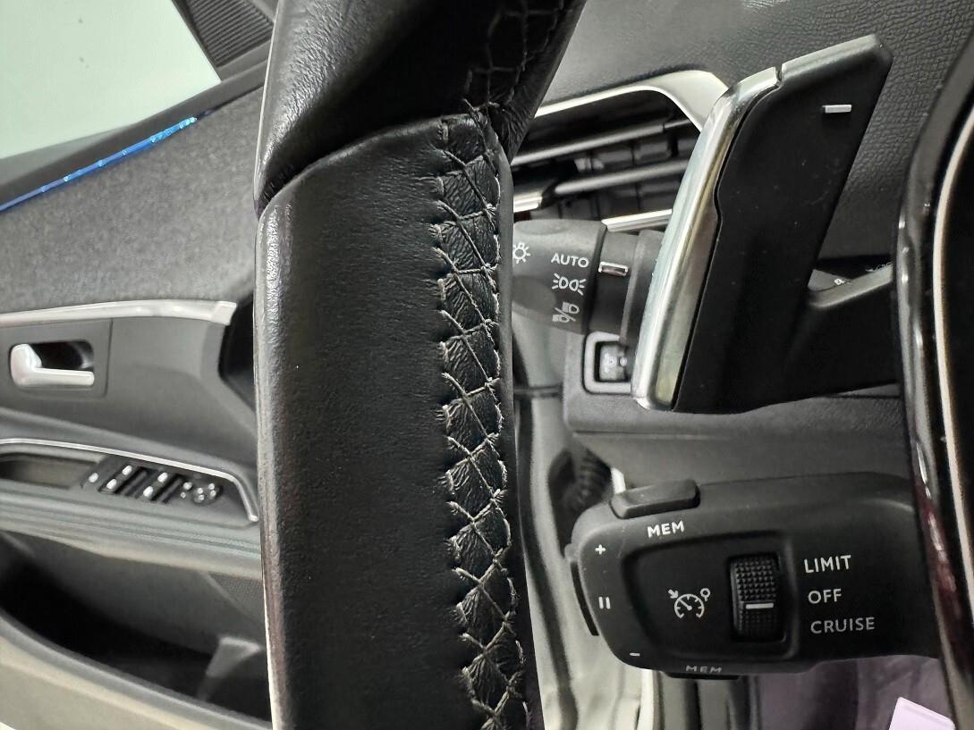 3008 1.5HDi 130cv EAT8 Allure Pack GOMMATA NUOVA BELLA