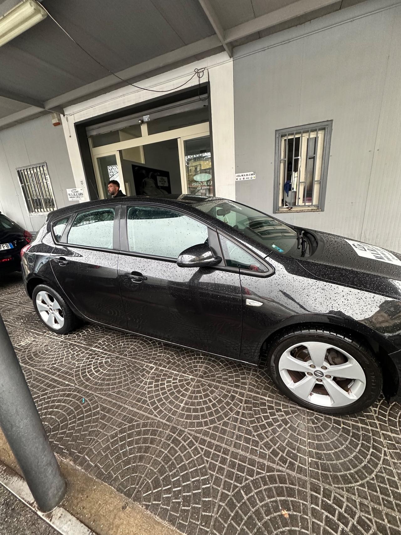 Opel Astra 1.4 Turbo 140CV 5 porte GPL Tech Cosmo