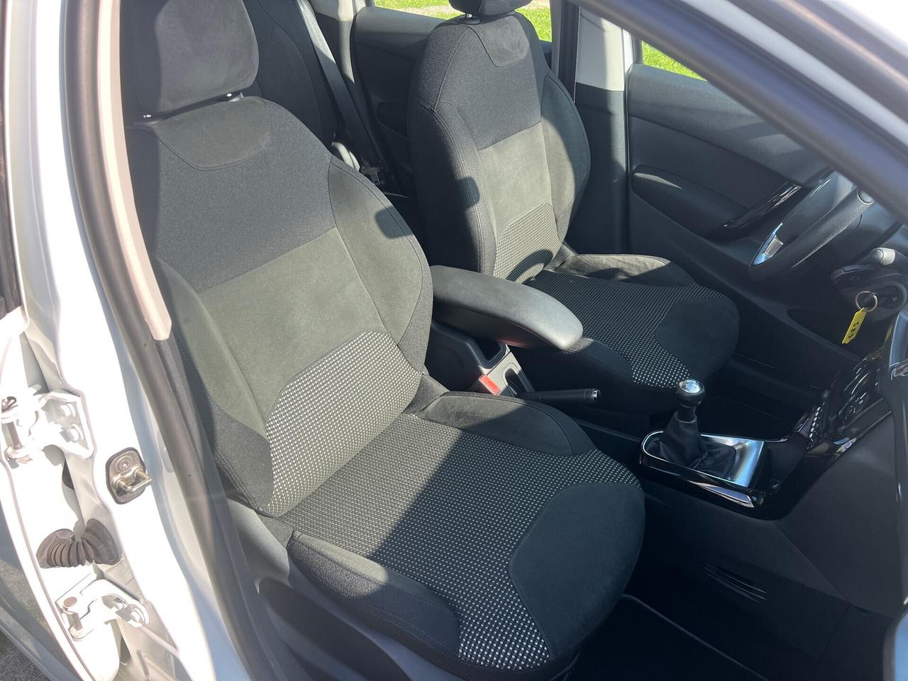 Citroen C3 1.2VTi 82CV Exclusive-2014"UNIPRO"
