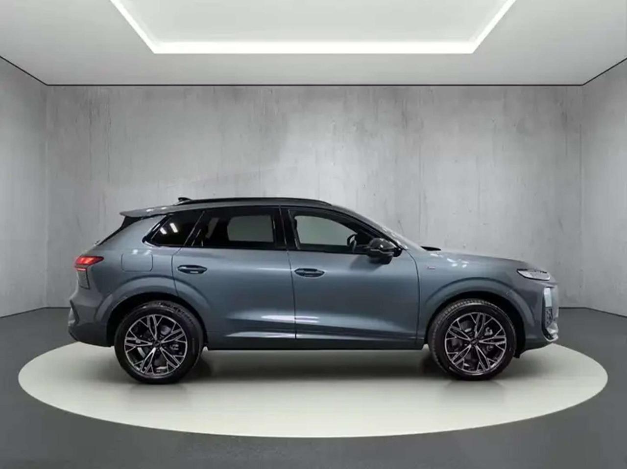 Audi Q3 Q3 2.0 tfsi S line quattro 204cv s-tronic/ACC/Gancio
